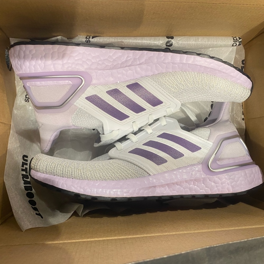 NIB ADIDAS ULTRABOOST 20 W